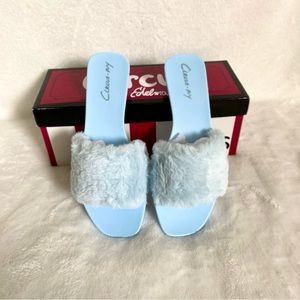 Sam Edelman Circus Baby Blue Faux Fur Slide Sandal NEW in Box